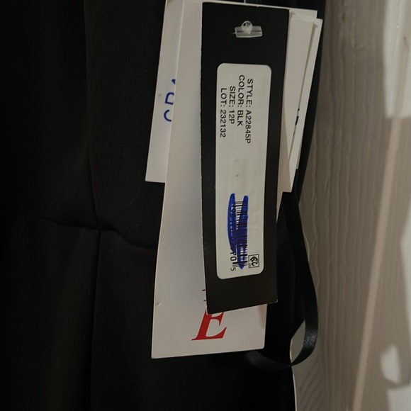 Betsy & Adam ARIELLE" SCUBA CREPE RUFFLE SLIT GOWN - Picture 13 of 13